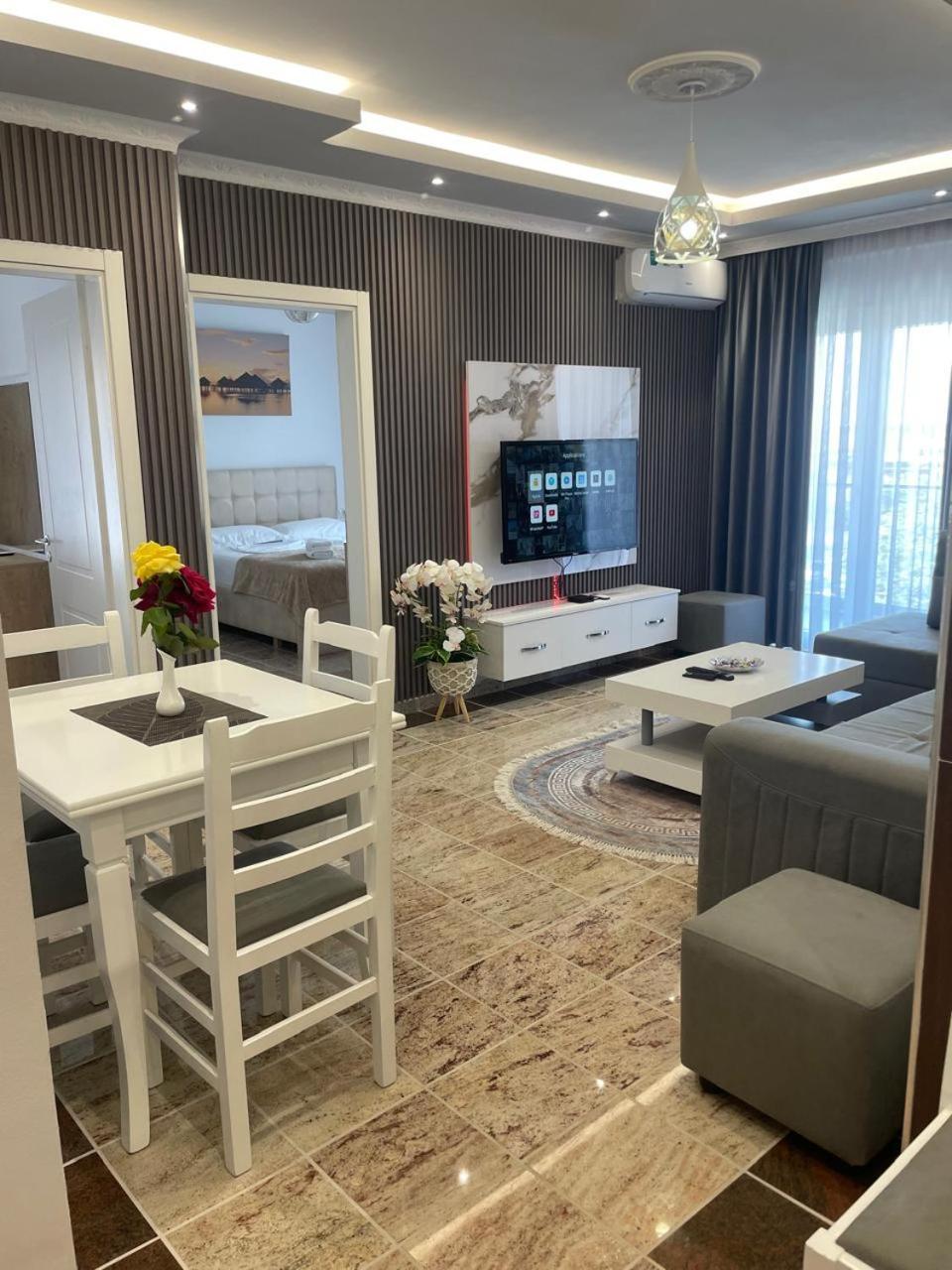 Apartment Fishta Q5 24